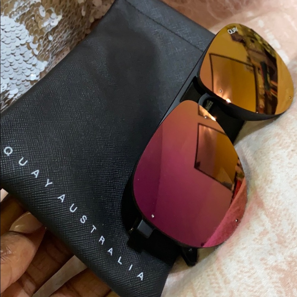 QUAY Sunglasses. Style: Tricky. Like New.
